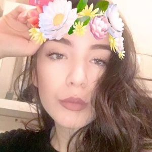 Meet your Posher, Elisa